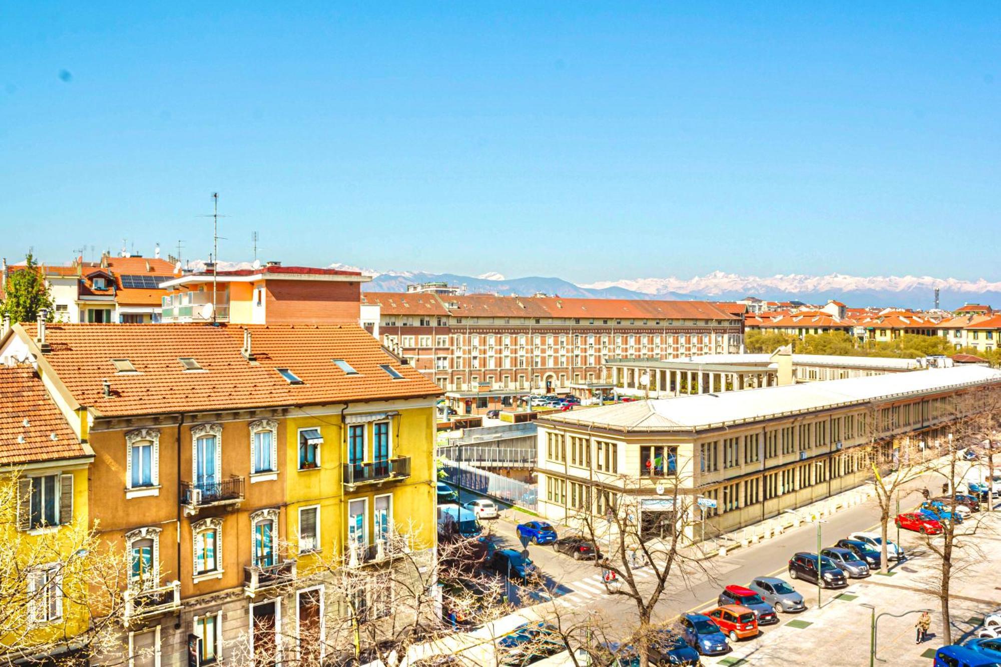 -Politecnico- Appartamento Classy X5 Con Balconi, Vista E Parcheggio Gratuito Turin Extérieur photo